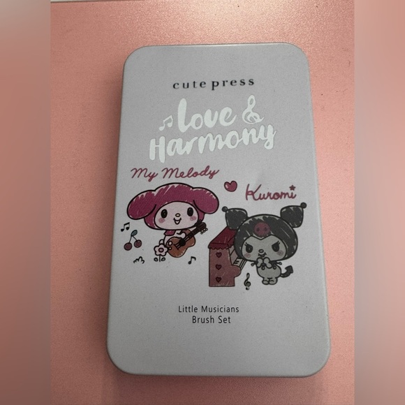 Sanrio Makeup Brush Set β My Melody & Kuromi - Picture 4 of 5